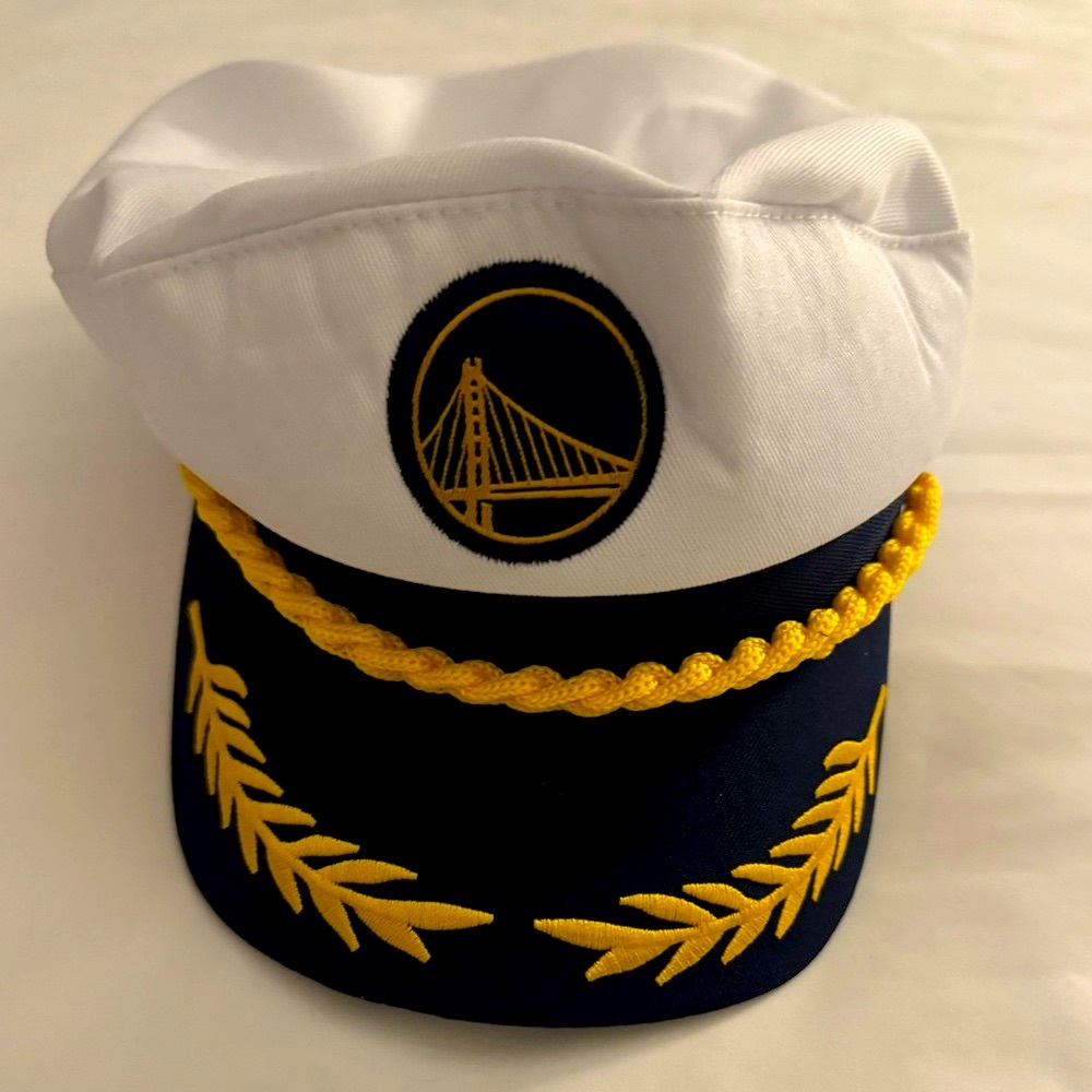 Golden State Warriors 2024 Captain Klay Thompson SGA Captain Hat (NEW)